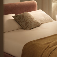 Carica l'immagine nel visualizzatore di Gallery, Letto Joy