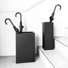 Load image into Gallery viewer, Angle portaombrelli