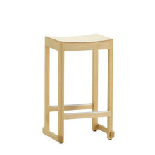 Carica l'immagine nel visualizzatore di Gallery, Atelier Bar Stool