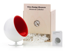 Carica l'immagine nel visualizzatore di Gallery, Ball Chair – Miniatures Collection
