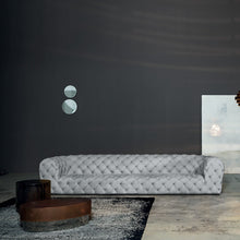 Load image into Gallery viewer, Divano Chester Moon Baxter