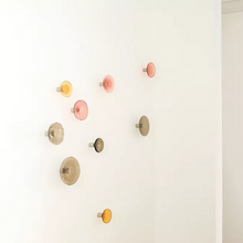 Load image into Gallery viewer, Bulb set di 2 ganci da muro Ø 16 cm