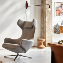 Carica l'immagine nel visualizzatore di Gallery, Cork Family Modello A sgabello / tavolino