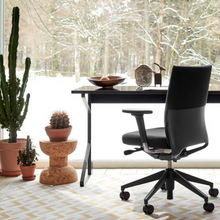 Carica l'immagine nel visualizzatore di Gallery, Cork Family Modello E sgabello / tavolino