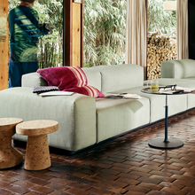 Carica l'immagine nel visualizzatore di Gallery, Cork Family Modello B sgabello / tavolino