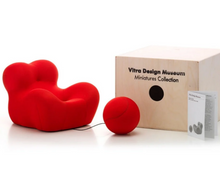 Load image into Gallery viewer, La Mamma – Miniatures Collection