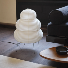 Load image into Gallery viewer, Lampada da terra Akari 25N