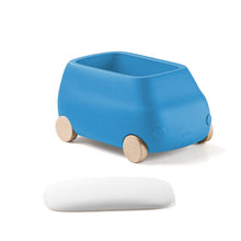 Load image into Gallery viewer, Plust Van porta giocattoli con ruote in frassino