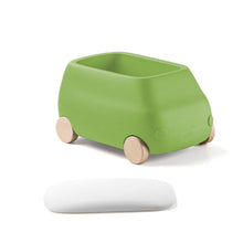 Load image into Gallery viewer, Plust Van porta giocattoli con ruote in frassino
