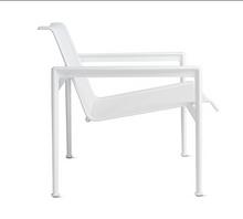 Load image into Gallery viewer, Poltrona 1966 con braccioli (struttura bianca e rete bianca)