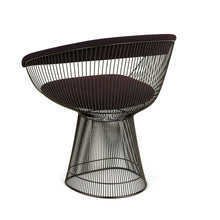 Carica l'immagine nel visualizzatore di Gallery, Poltroncina Platner Arm Chair (finitura bronzo)