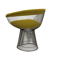 Carica l'immagine nel visualizzatore di Gallery, Poltroncina Platner Arm Chair (finitura bronzo)