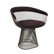 Carica l'immagine nel visualizzatore di Gallery, Poltroncina Platner Arm Chair (finitura bronzo)