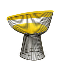 Carica l'immagine nel visualizzatore di Gallery, Poltroncina Platner Arm Chair (finitura bronzo)