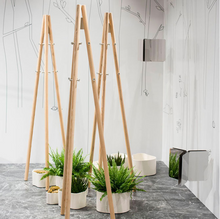 Load image into Gallery viewer, Kiila Coat Stand – Appendiabiti in frassino