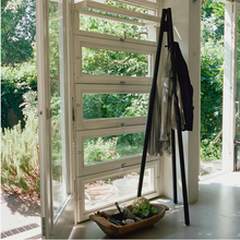 Load image into Gallery viewer, Kiila Coat Stand – Appendiabiti in frassino