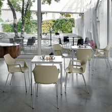 Load image into Gallery viewer, Vesper 2 con braccioli Set di 4 sedie