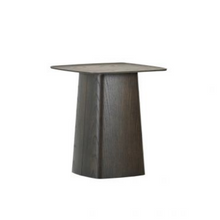 Carica l'immagine nel visualizzatore di Gallery, Wooden Side Table piccolo rovere scuro