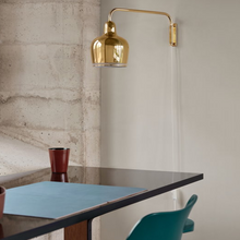 Load image into Gallery viewer, A330S "Golden Bell" lampada da parete