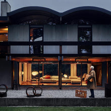 Load image into Gallery viewer, Eames Elephant Plywood in ciliegio americano