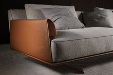 Load image into Gallery viewer, Divano Moreno
