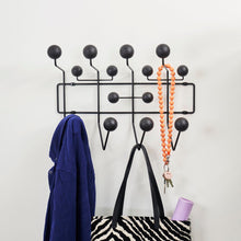 Carica l&#39;immagine nel visualizzatore di Gallery, Appendiabiti Hang it all
