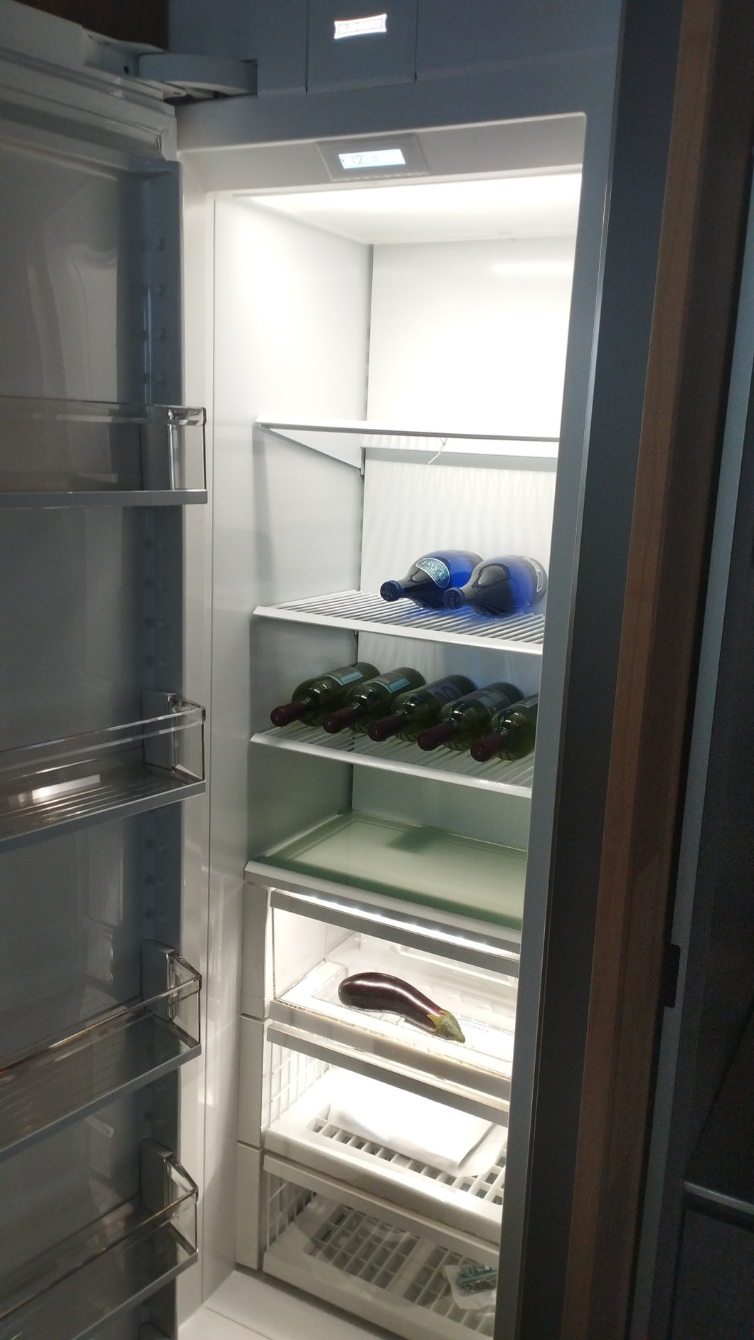 Congelatore da incasso a colonna ICBIC-24FI