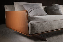 Load image into Gallery viewer, Divano Moreno
