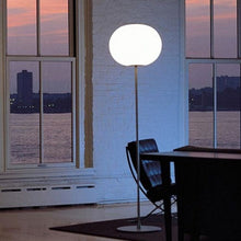 Carica l&#39;immagine nel visualizzatore di Gallery, Glo-Ball F3 eco lampada da terra

