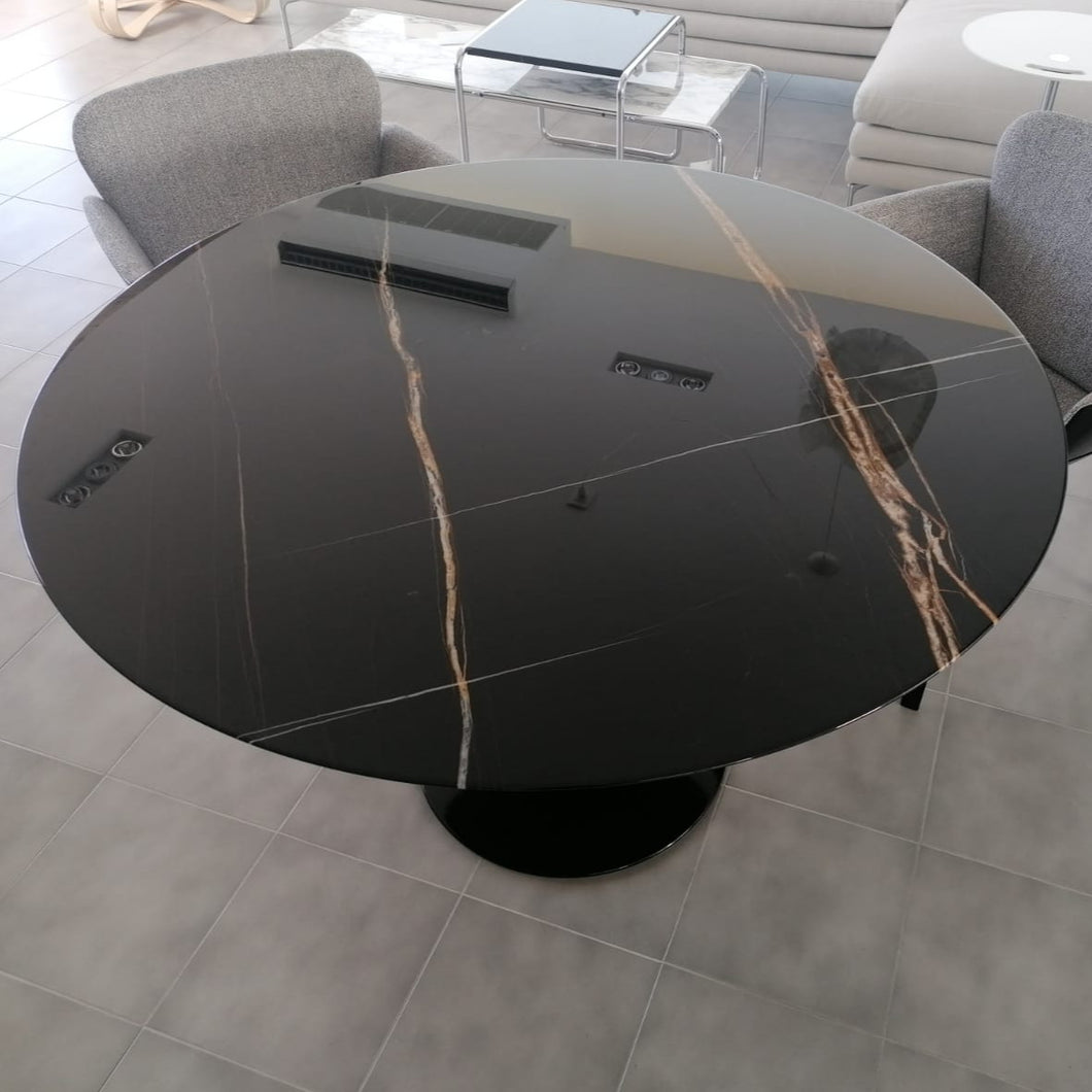 Tavolo Saarinen Ø. 120 - marmo sahara noir - base rilsan nero