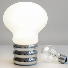 Carica l&#39;immagine nel visualizzatore di Gallery, B.Bulb lampada da tavolo a batteria
