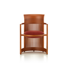 Carica l&#39;immagine nel visualizzatore di Gallery, Barrel Chair – Miniatures Collection
