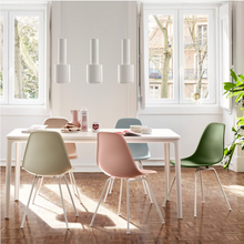 Carica l&#39;immagine nel visualizzatore di Gallery, Eames Plastic Side Chair DSX
