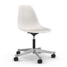 Carica l&#39;immagine nel visualizzatore di Gallery, Eames Plastic Side Chair PSCC sedia ufficio su ruote
