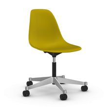 Carica l&#39;immagine nel visualizzatore di Gallery, Eames Plastic Side Chair PSCC sedia ufficio su ruote
