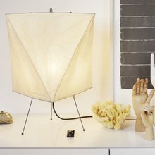 Carica l&#39;immagine nel visualizzatore di Gallery, Lampada da tavolo Akari YA2
