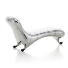 Carica l&#39;immagine nel visualizzatore di Gallery, Lockheed Lounge – Miniatures Collection
