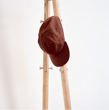 Load image into Gallery viewer, Kiila Coat Stand – Appendiabiti in frassino
