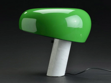 Carica l&#39;immagine nel visualizzatore di Gallery, Snoopy lampada da tavolo
