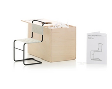 Carica l&#39;immagine nel visualizzatore di Gallery, Stuhl W1 – Miniatures Collection
