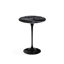 Carica l&#39;immagine nel visualizzatore di Gallery, Tavolino Saarinen Ø 41 base nera e piano in marmo portoro silver
