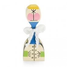 Carica l&#39;immagine nel visualizzatore di Gallery, Wooden Dolls
