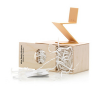 Load image into Gallery viewer, Zig Zag Stoel – Miniatures Collection
