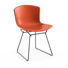 Carica l&#39;immagine nel visualizzatore di Gallery, Set da 2 sedie Bertoia Plastic Chair Anniversary Edition (telaio nero)
