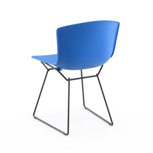 Carica l&#39;immagine nel visualizzatore di Gallery, Set da 2 sedie Bertoia Plastic Chair Anniversary Edition (telaio nero)
