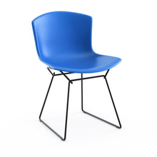 Carica l&#39;immagine nel visualizzatore di Gallery, Set da 2 sedie Bertoia Plastic Chair Anniversary Edition (telaio nero)
