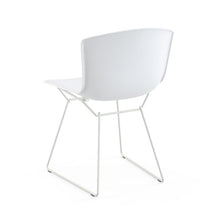 Carica l&#39;immagine nel visualizzatore di Gallery, Set di 2 sedie Bertoia Plastic Chair Anniversary Edition (Polipropilene bianco - Acciaio verniciato bianco)
