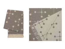 Carica l&#39;immagine nel visualizzatore di Gallery, Eames Wool Blanket Coperta
