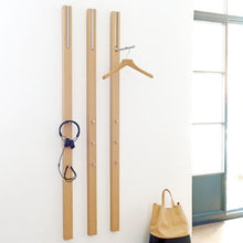 Load image into Gallery viewer, Line appendiabiti finitura rovere o noce
