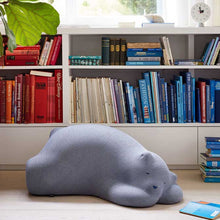 Carica l&#39;immagine nel visualizzatore di Gallery, Resting Bear pouf
